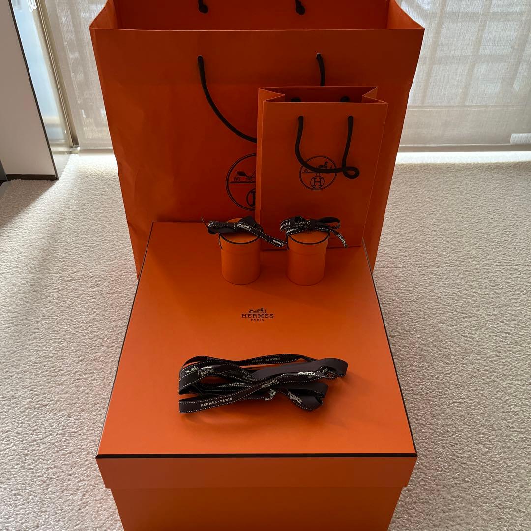 LOUIS VUITTON箱、2種類20個セットとなります。