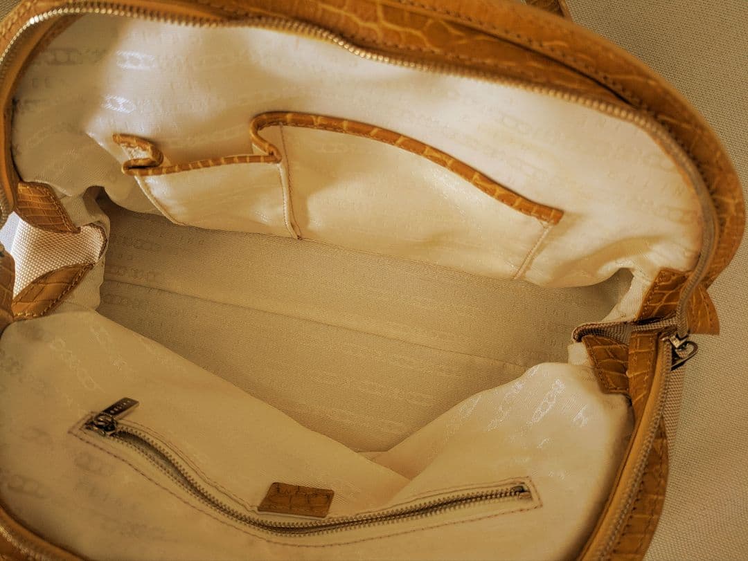 セリーヌ　CELINE　ハンドバッグ　レザー✕キャンバス　トリオンフ　ロゴ