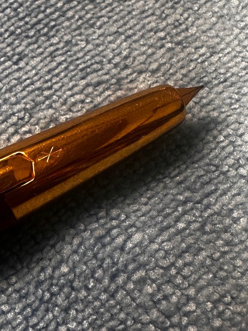 PILOT キャップレス 万年筆／14K 金ペン先／トヨタ刻印／ノック式 日本製