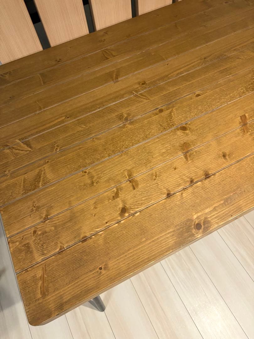 ニトリ 木製ダイニングテーブル アウロス130