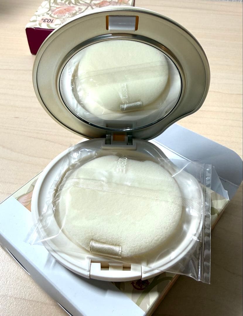 未使用 アザレ ファンデーション セゾンパクト21 3つ