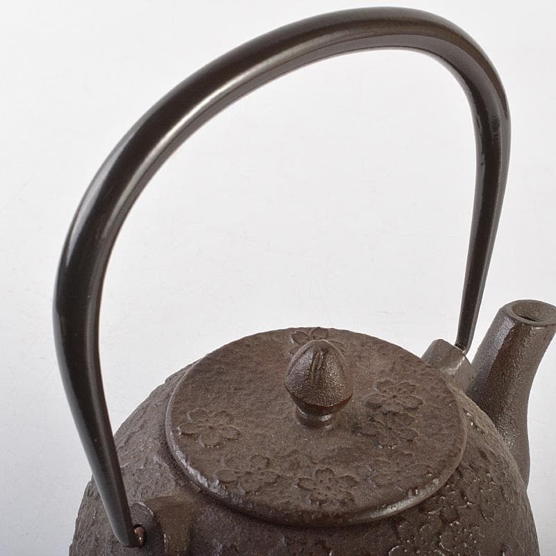 煎茶道具 南部鉄器 桜文 鉄瓶 鉄壷 D R7155