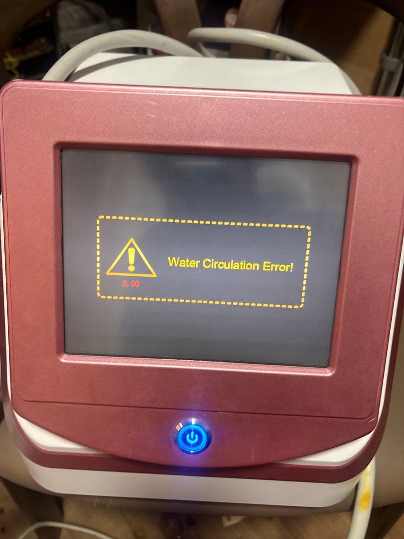V-mate HIFU 本体・付属品あり 水循環エラー表示あり