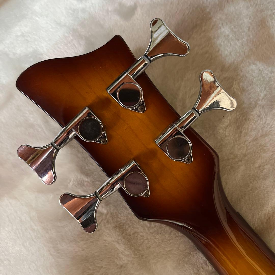 Barclay バイオリンベース