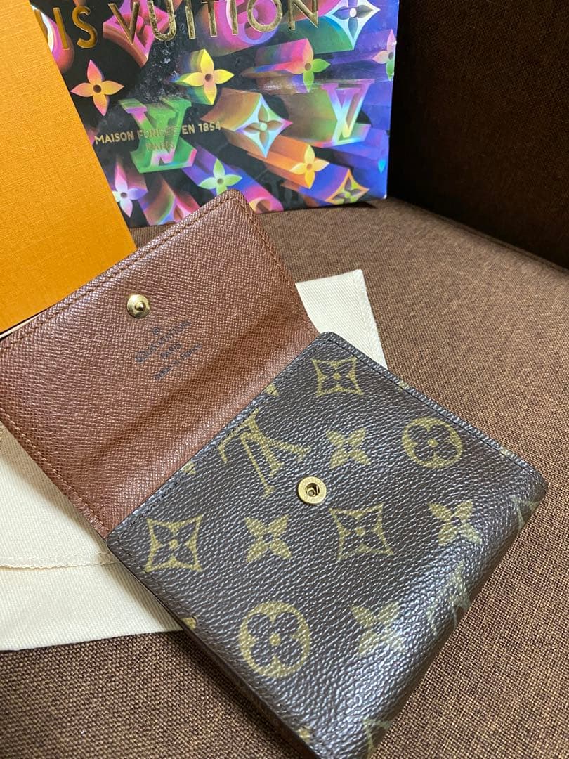 ルイヴィトン ポルトフォイユ エリーズ 折り財布 カード