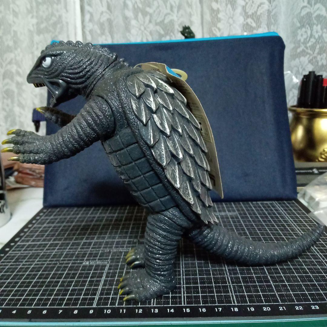 懐かしの昭和特撮「大怪獣ガメラ」ソフビフィギュア（タグ付き