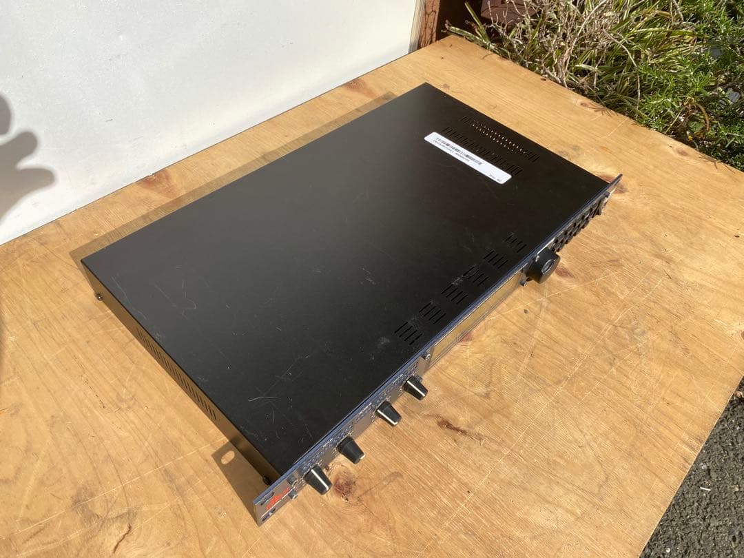 配信機器・PA機器・レコーディング機器 dbx guantum2 digital multi-band processr