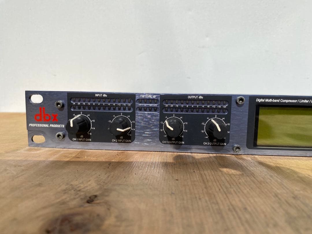 配信機器・PA機器・レコーディング機器 dbx guantum2 digital multi-band processr