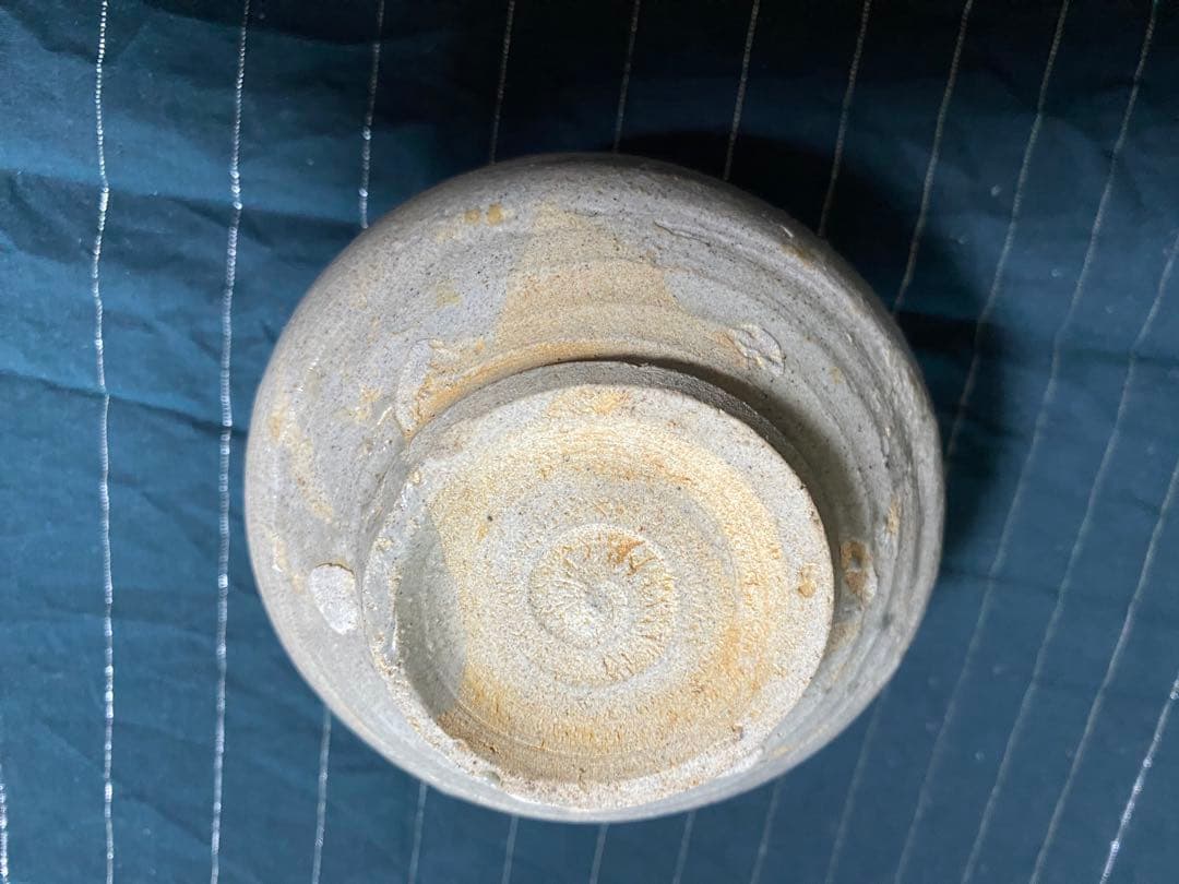 李朝　そろばん型壺