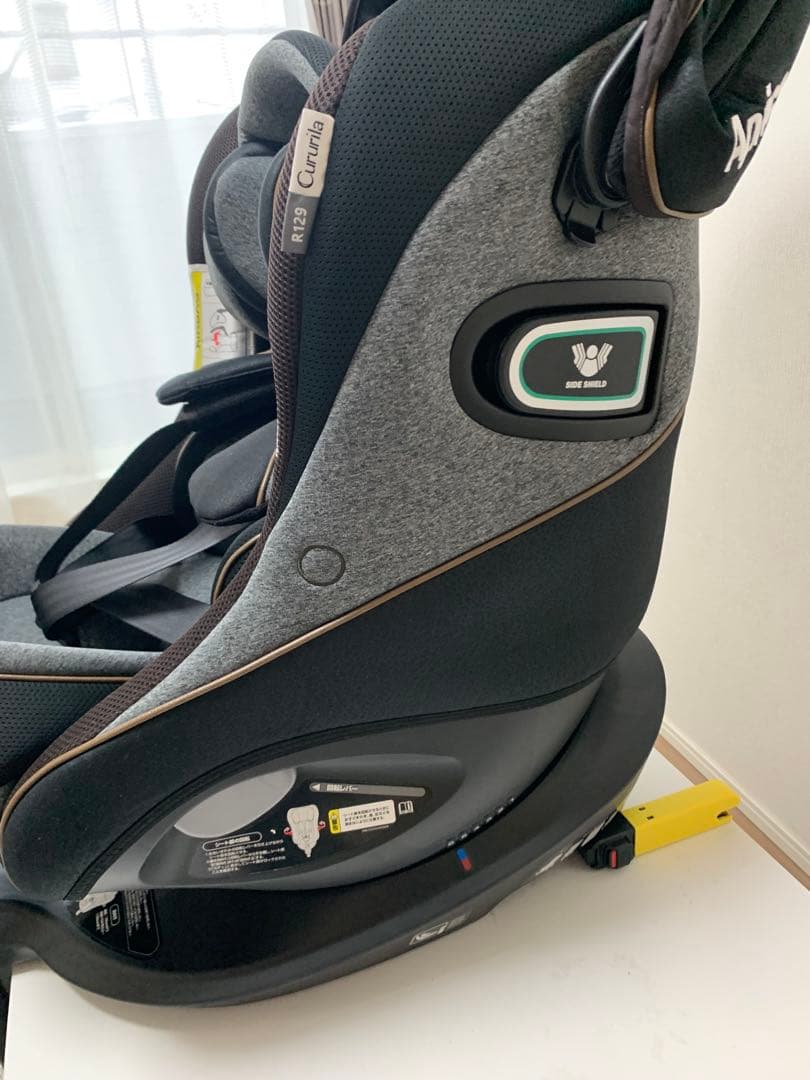 Apricaクルリラ プロテクト チャイルドシート