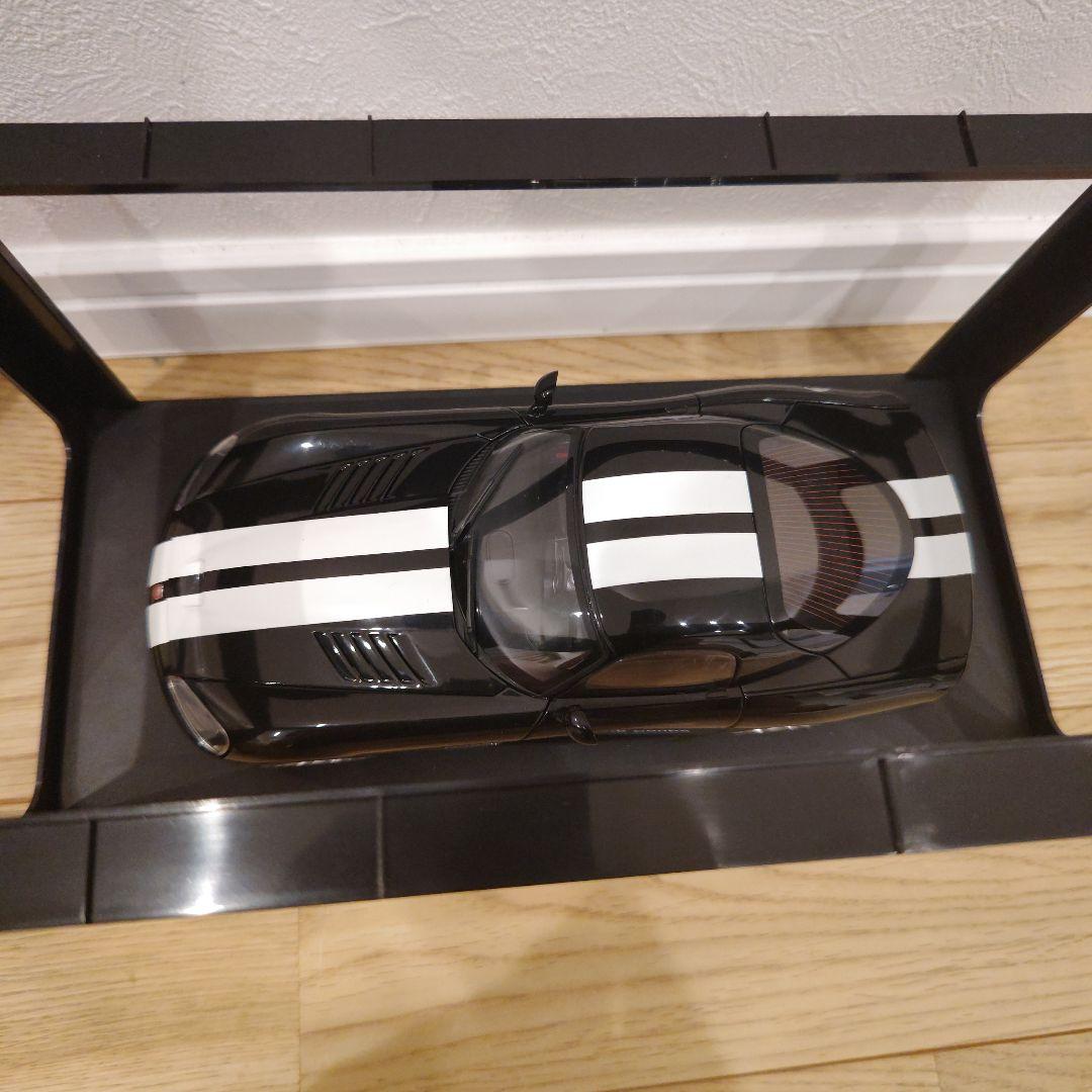 1/18 AUTOart ダッジ バイパー srt10