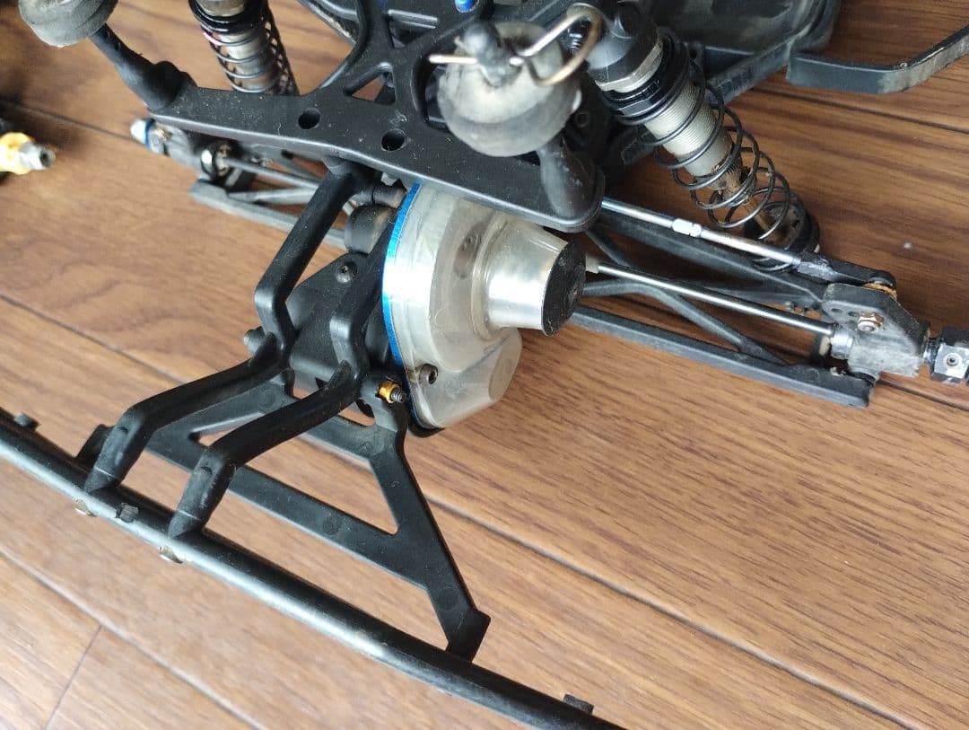Team Associated SC10 アソシ　部品取り