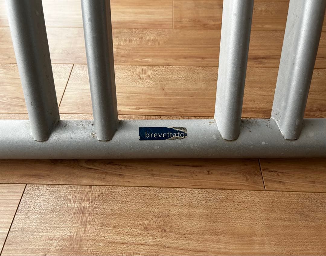 く*ま様 Ozzio オッジオ BREVETTATO 昇降テーブル バタフライ