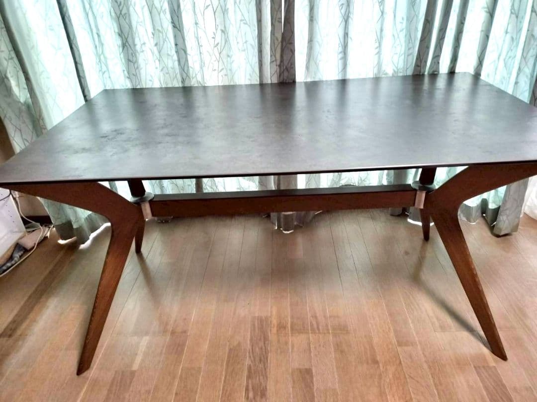 カリガリス トーキョー ダイニングテーブル Calligaris Tokyo