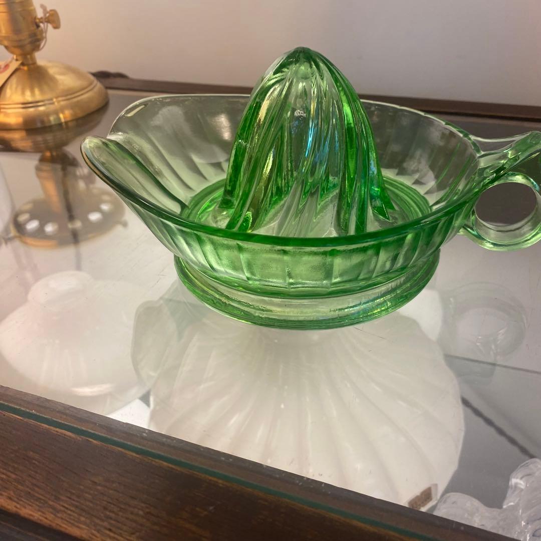 アンティークディプレッショングラスマッキー社ウランガラスリーマー