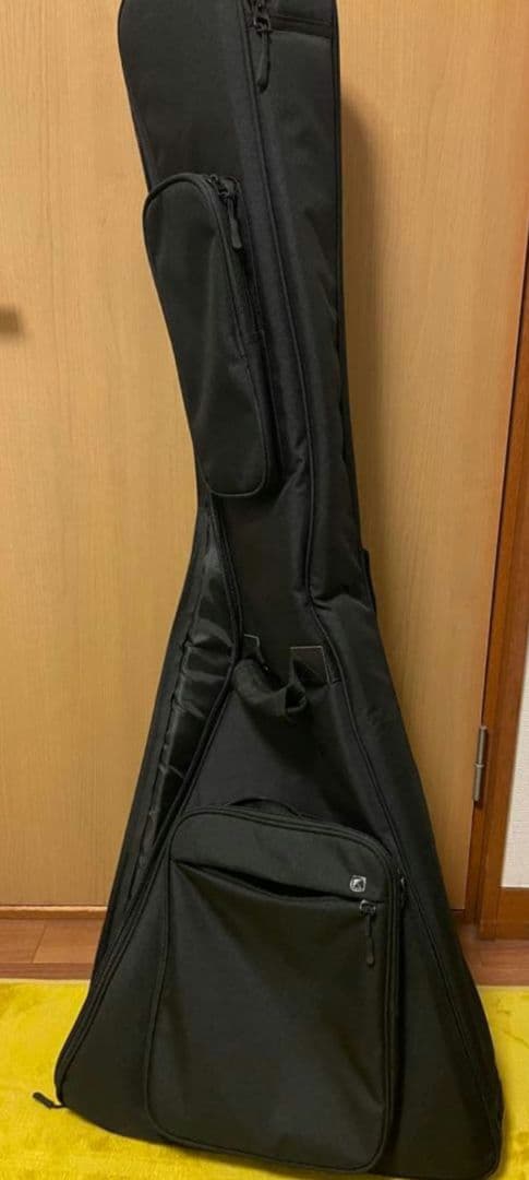 r*o様 フライングV　エレキギター　ギターケース 付き