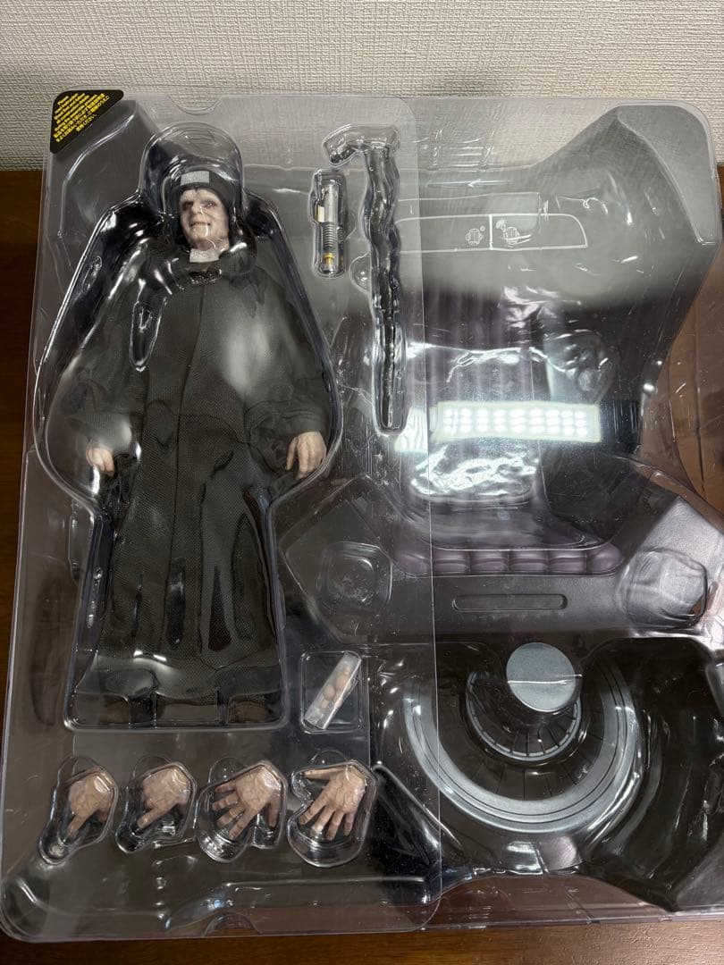 ホットトイズ スター・ウォーズ　パルパティーン皇帝　ボーナスアクセサリー付き