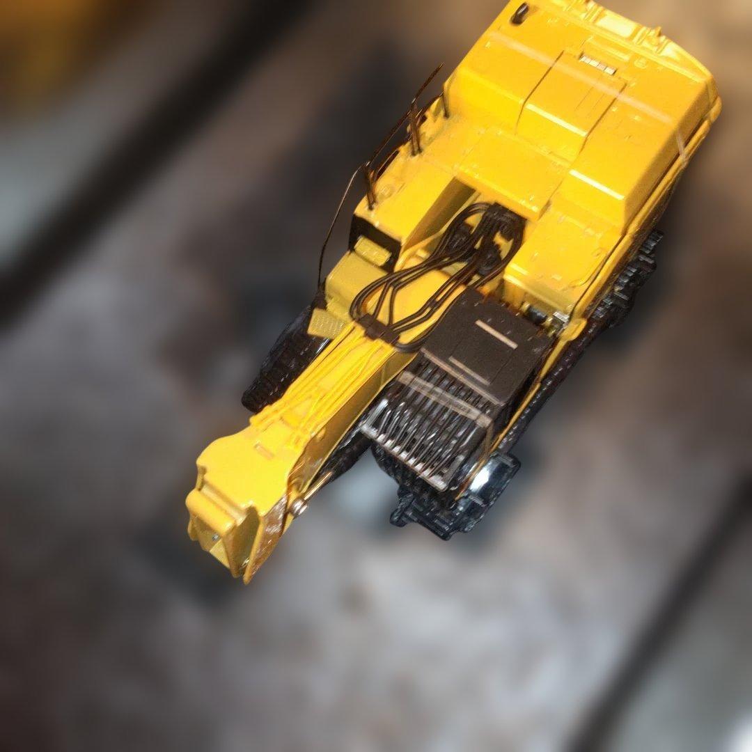 キャタピラー建機　CAT 352 高所作業解体機　1/50