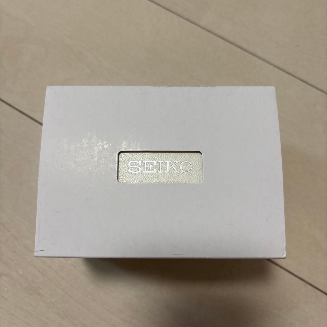 SEIKO セイコー ESSENTIALS SWR052 時計