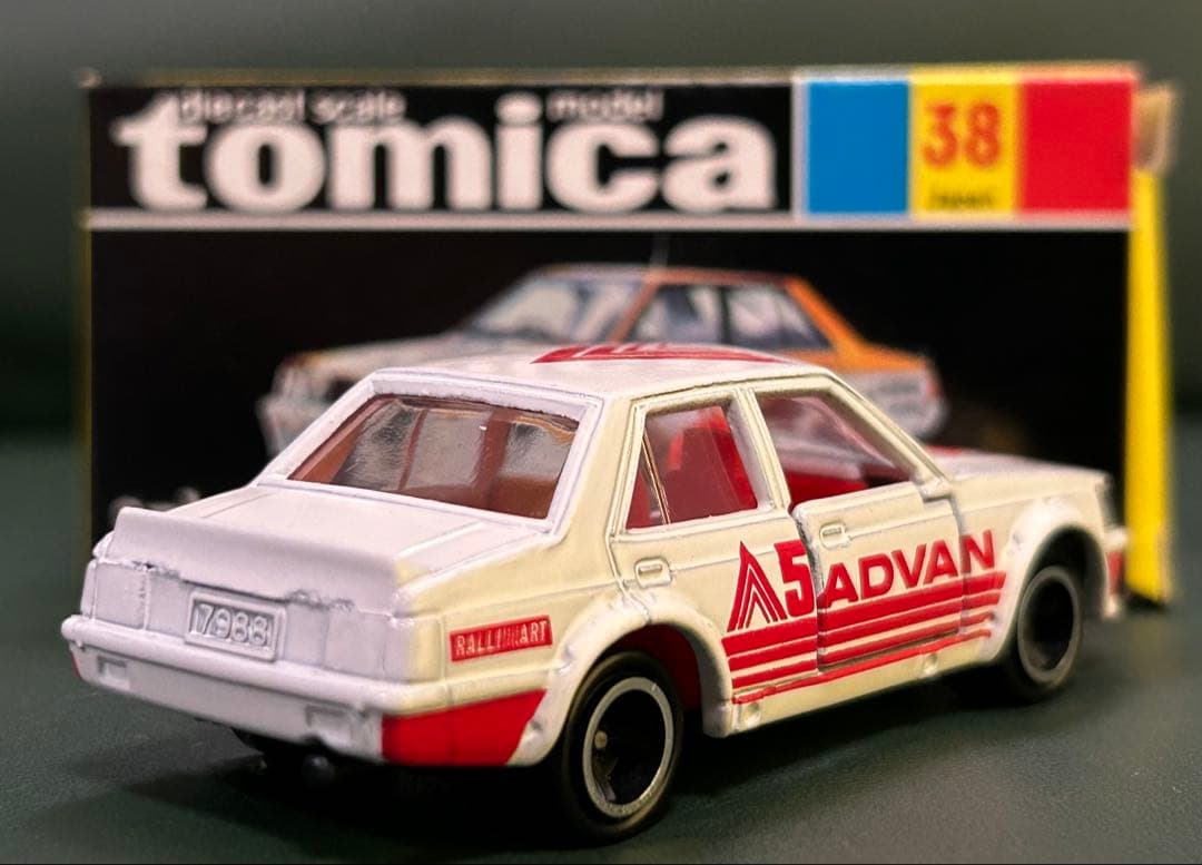 トミカ 三菱ランサーターボ 輸出仕様 ADVAN