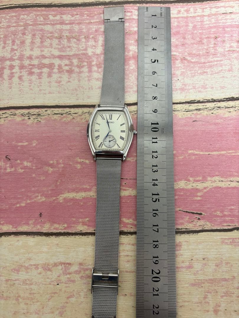 希少 SEIKO スモールセコンド 白ローマン ブルースチール針　稼働品