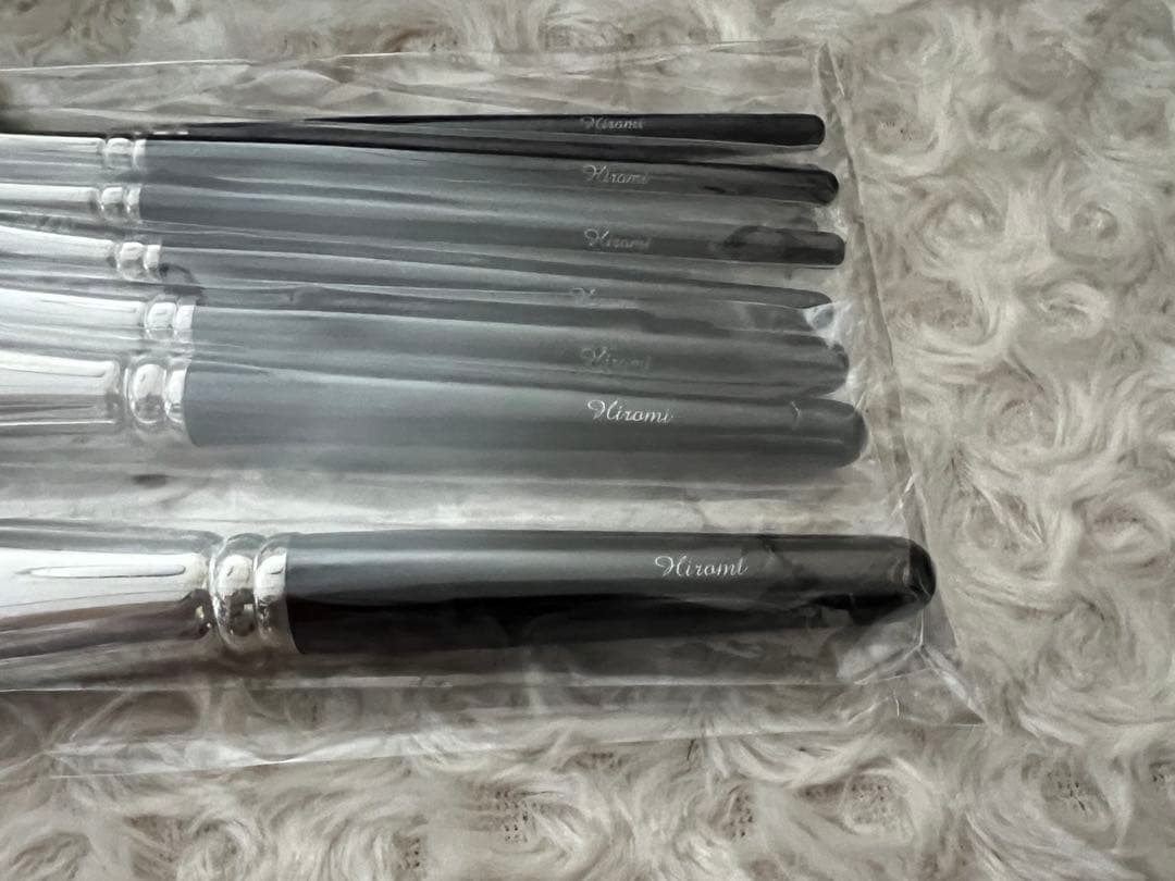 熊野筆　文宏堂　KBシリーズ　メイクブラシセット〈9本セット〉灰リス※