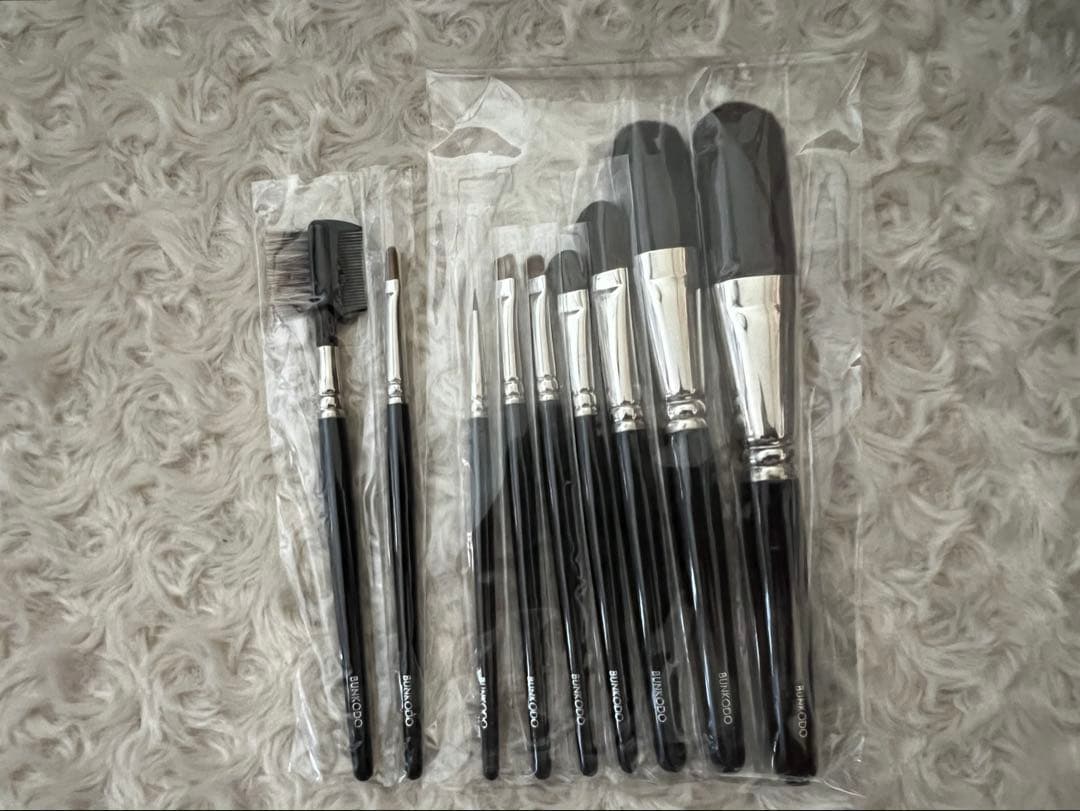 熊野筆　文宏堂　KBシリーズ　メイクブラシセット〈9本セット〉灰リス※