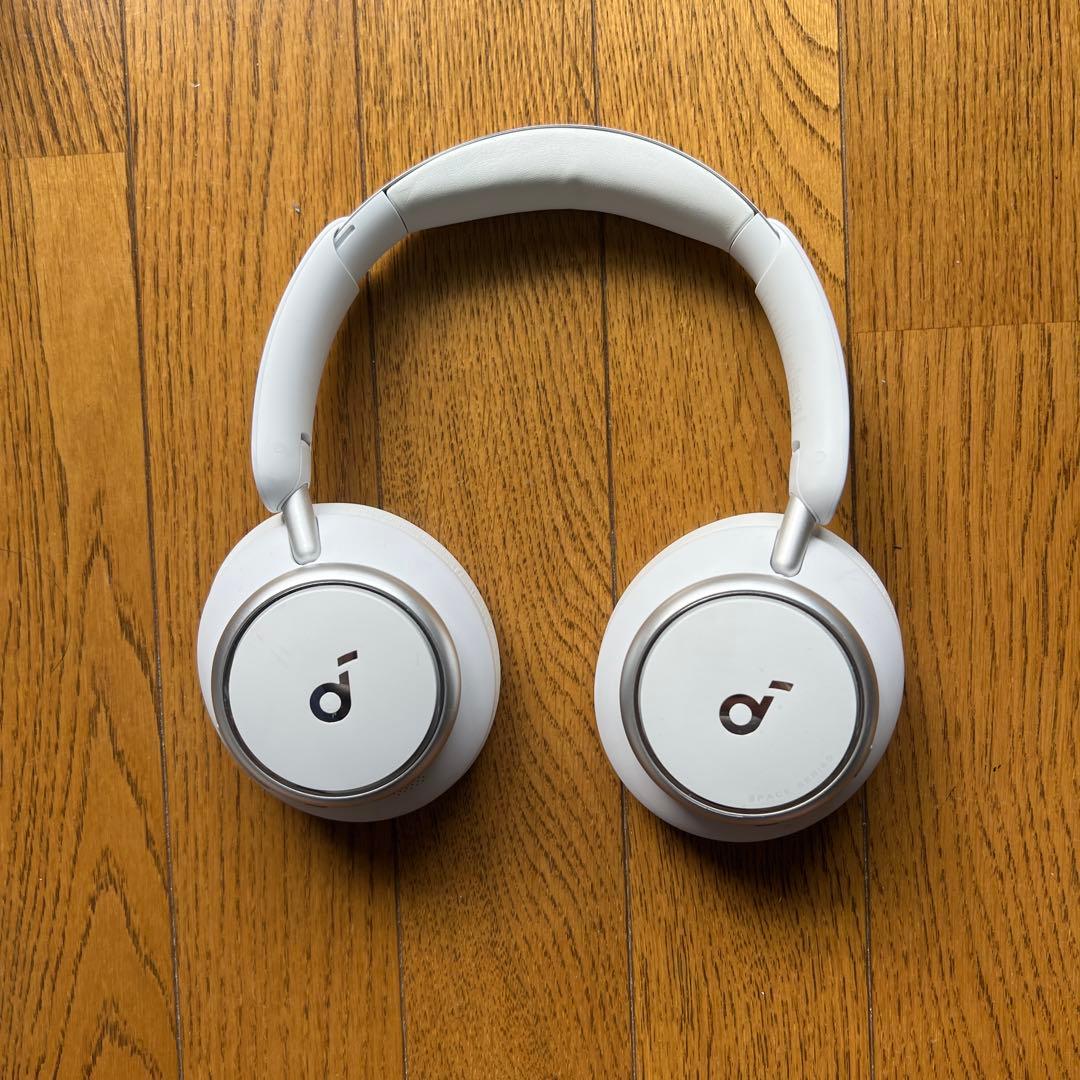 soundcore ワイヤレスヘッドホン ホワイト - メルカリ