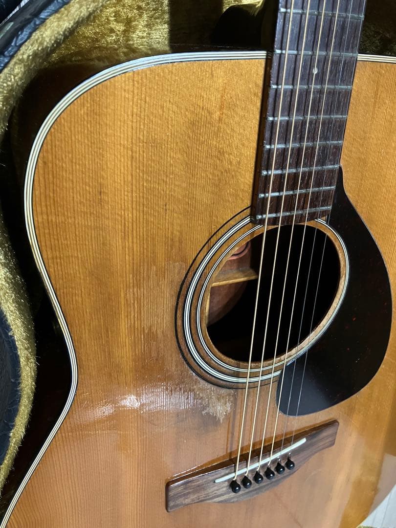 良品・低弦高】当たり個体 YAMAHA FG-180/赤ラベル/ハードケース付