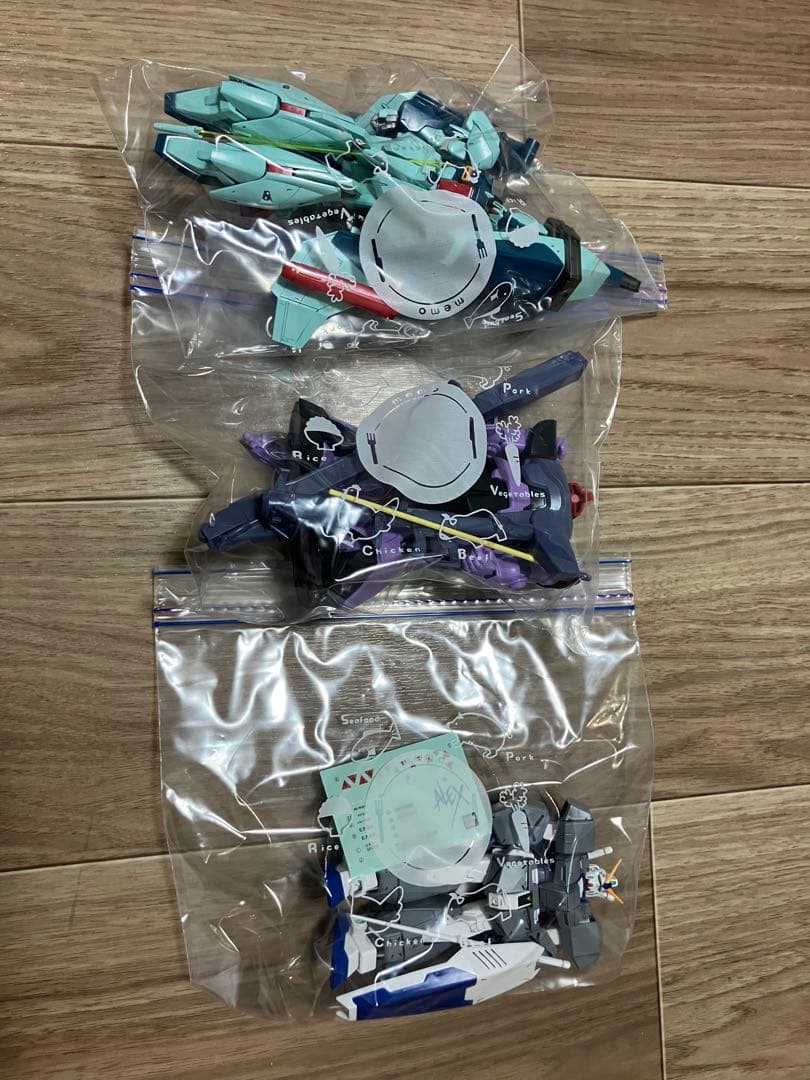 ガンプラ　組み立て済み　バラ売り不可　HG