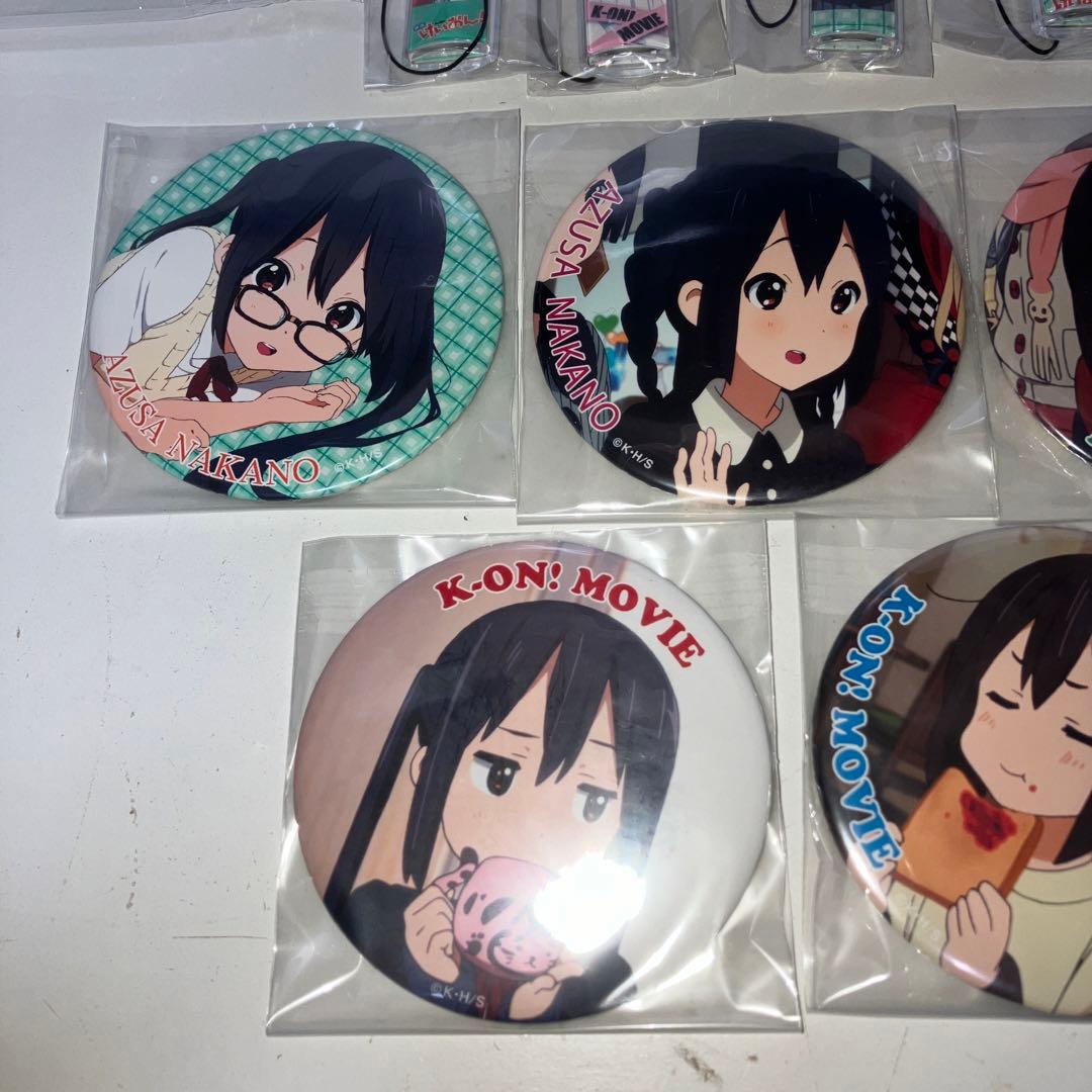 けいおん　中野梓　缶バッジ　アクリル棒　映画　TBS 新品