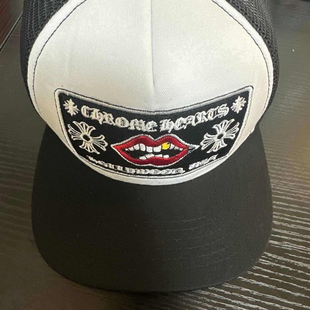 CHROME HEARTS トラッカーキャップ Mサイズ - メルカリ