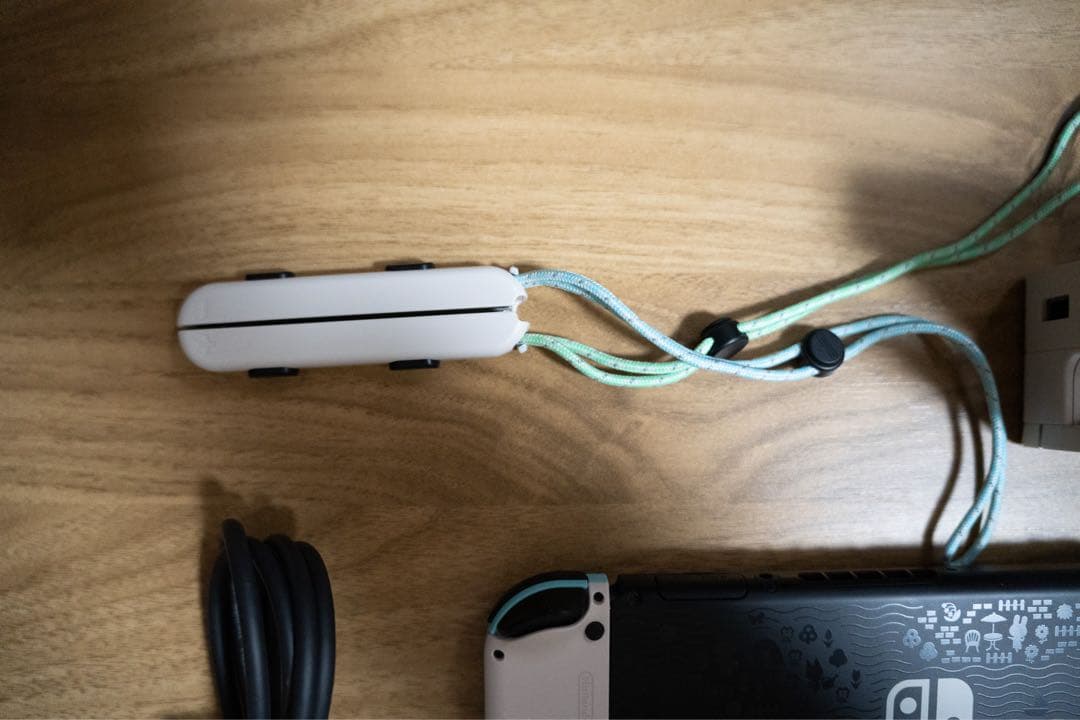 Switch本体　【集まれどうぶつの森限定エディション】