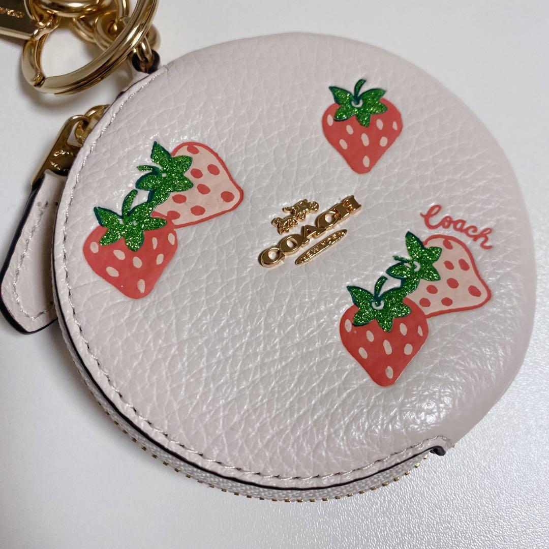 【新品！】COACHコーチ★ストロベリーケース★苺いちごイチゴ★丸型★白