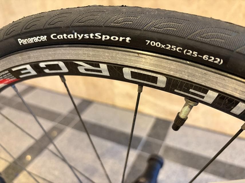 GIANT　DEFY3-ロードバイク-手渡しのみでお願いします。