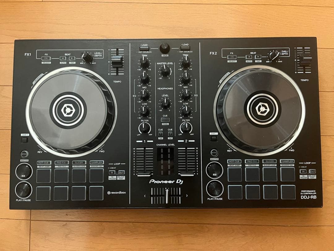 Pioneer DJ DDJ-RB 新品