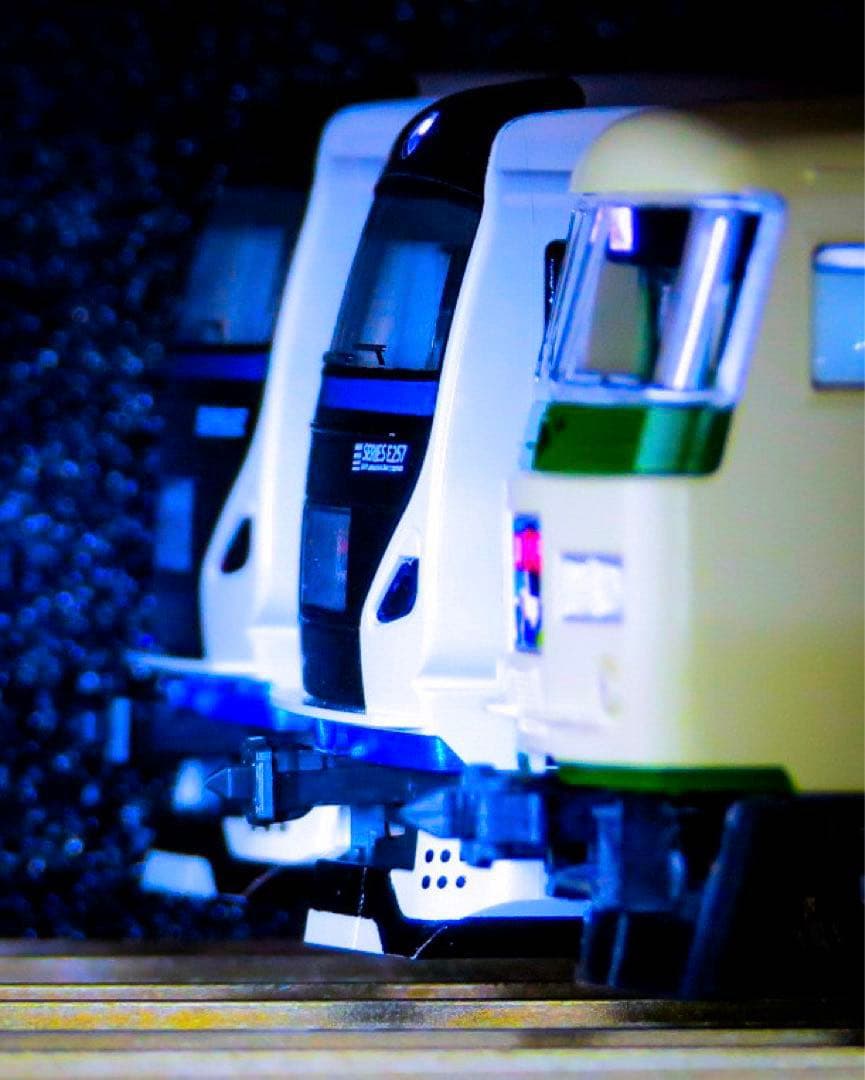 KATO E257系2000番台 特急「踊り子」9両セット【新品,未使用品】