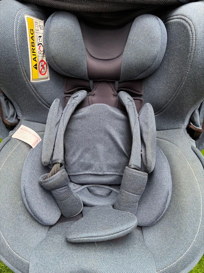 美品　AILEBEBE エールベベ　クルット4 oui ウィ　チャイルドシート