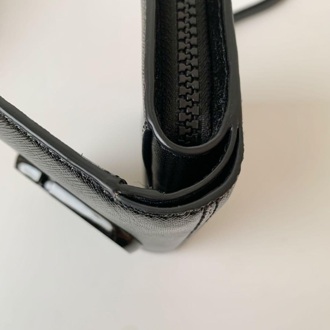 【MARC JACOBS】マークジェイコブス　二つ折り財布　スナップショット　黒