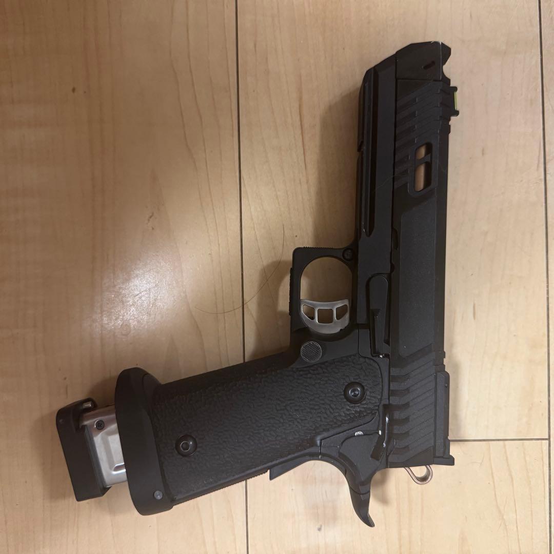 トイガン Pit viper BATON