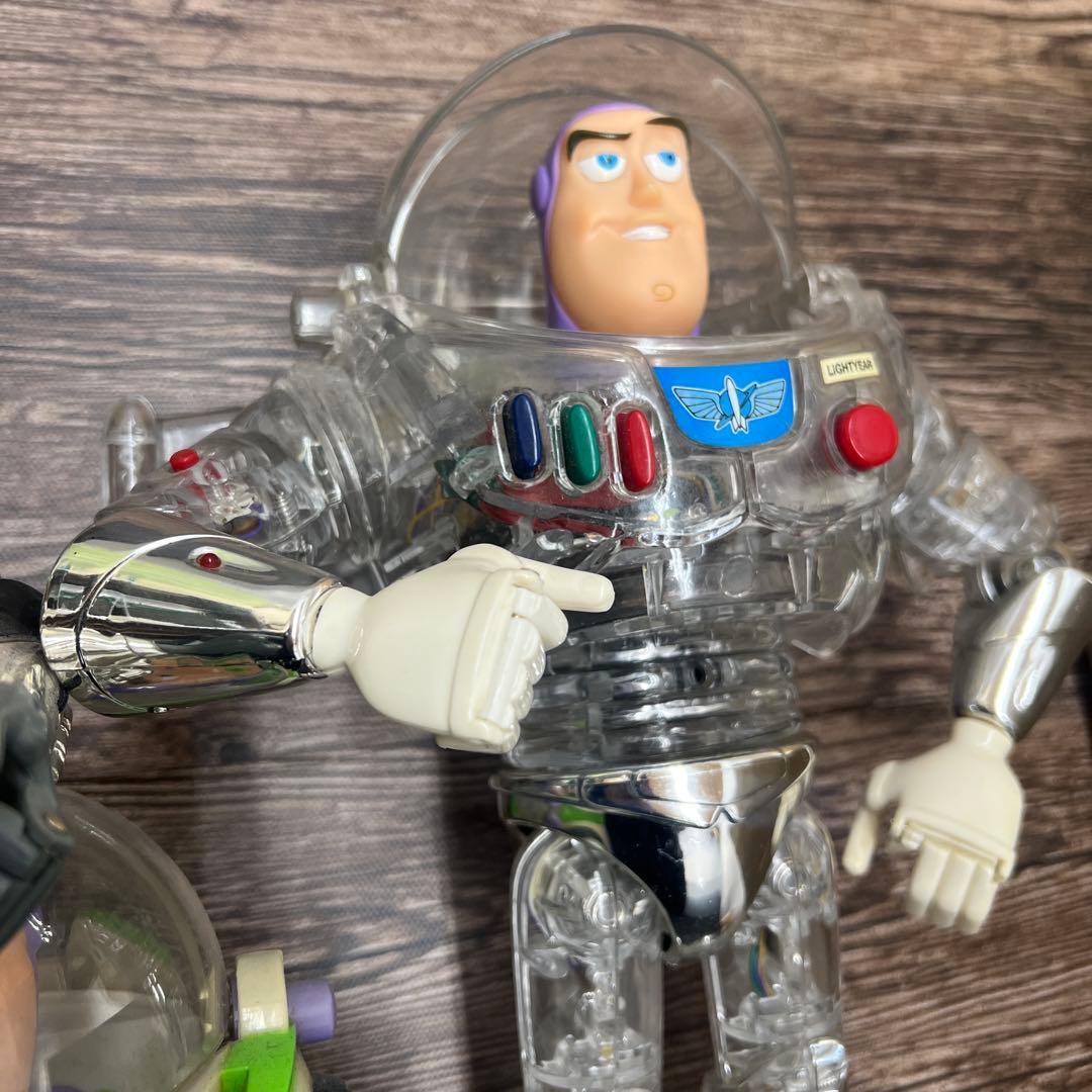 トーキングアクションフィギュア バズライトイヤー フィギュア