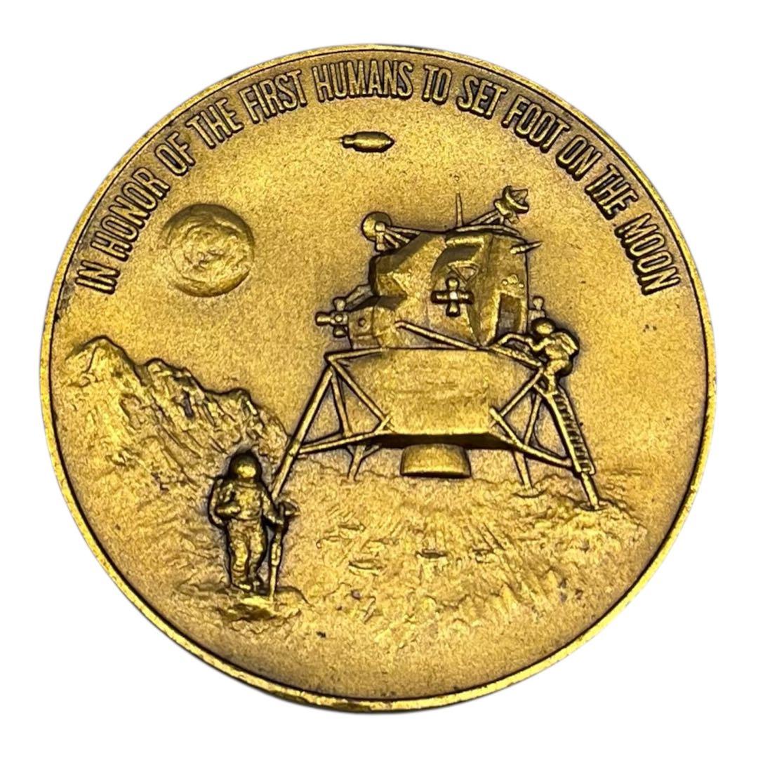 アポロ11号月面着陸記念メダル1969良品 - メルカリ