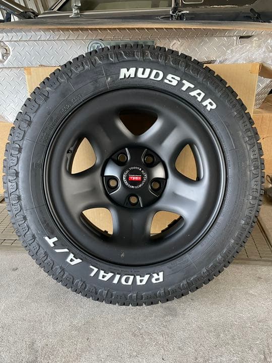 80 ハイラックス　ホイール