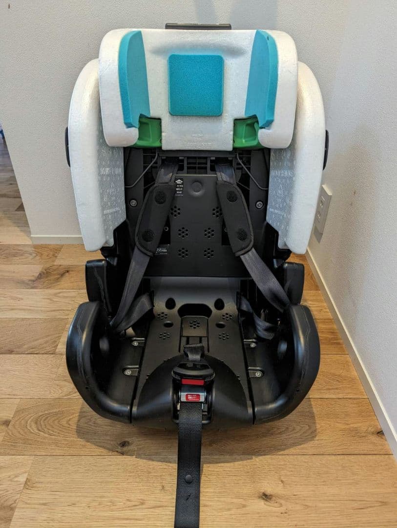 まつこ Aprica ジュニアシート