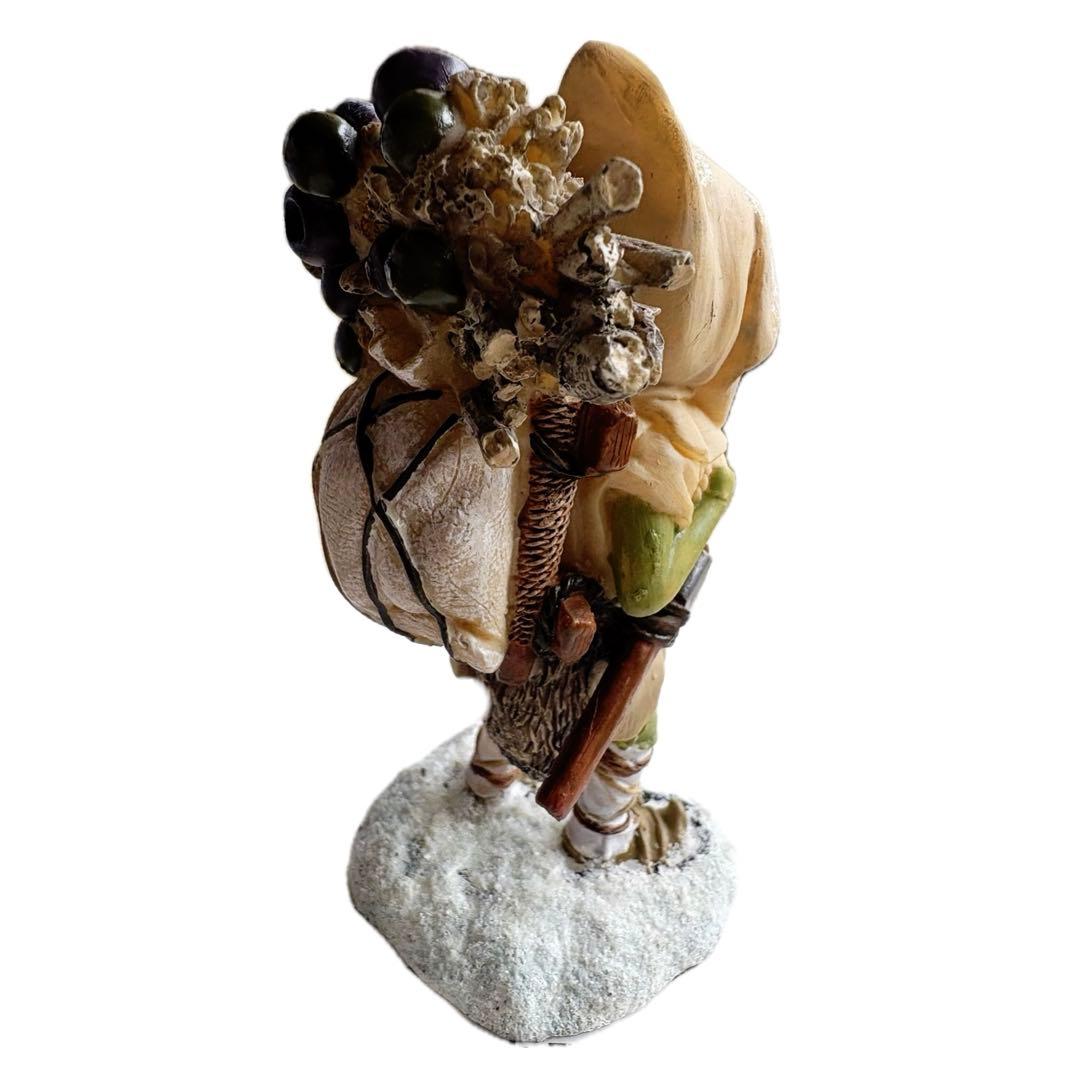 頭上に葉が描かれているレア品 与勇輝 森の妖精 『山