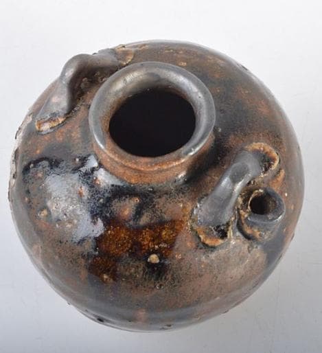 タイ古陶磁 スンコロク 宋胡録 褐色釉 双耳水滴 - メルカリ