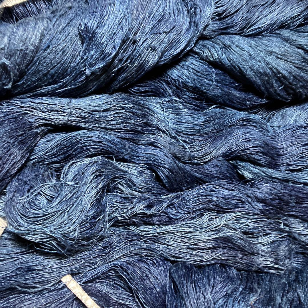藍染　絹糸　縦糸　ジャパンブルー