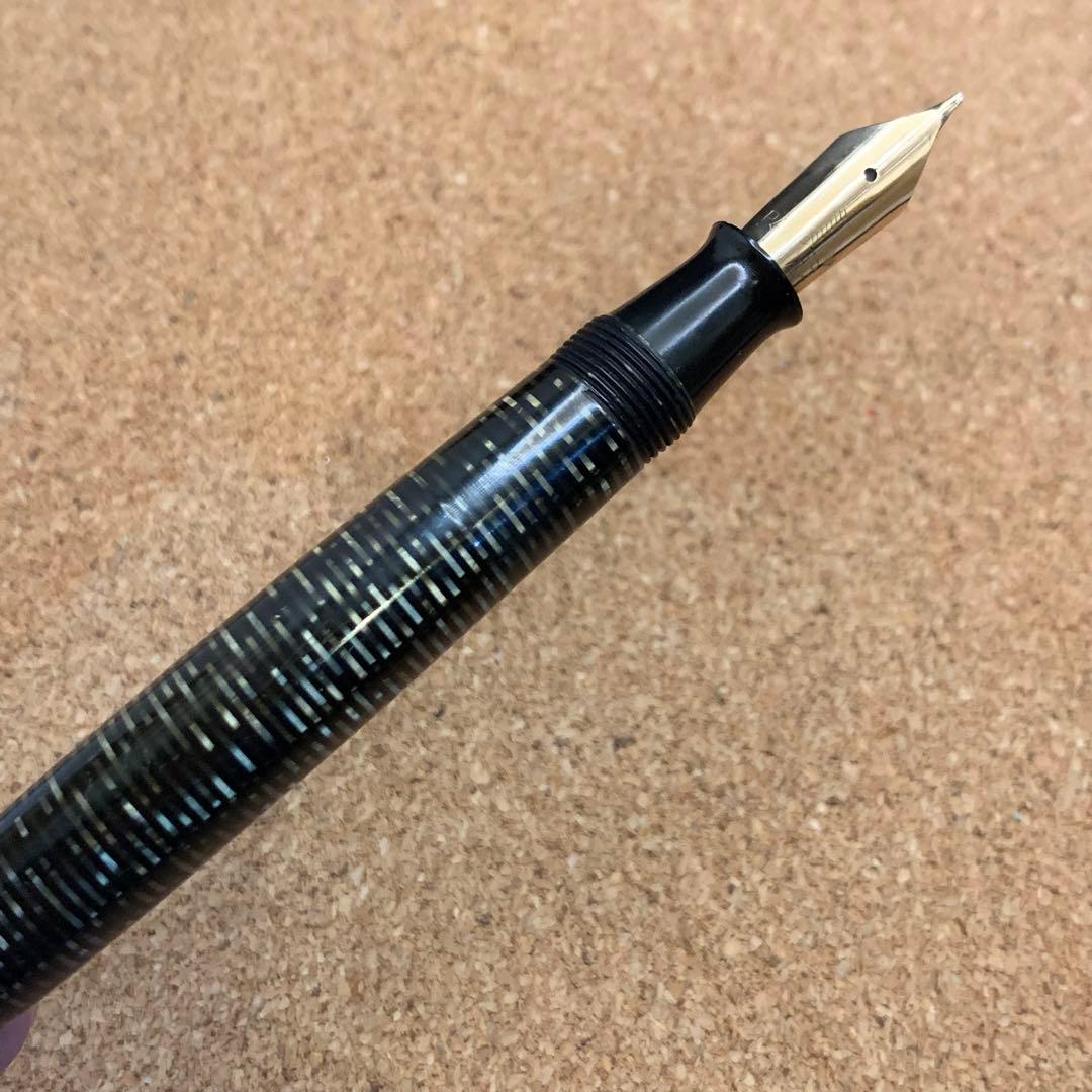 尻*読様 【吸引筆記可能】パーカー　バキュマティック 万年筆 シルバーパール　1