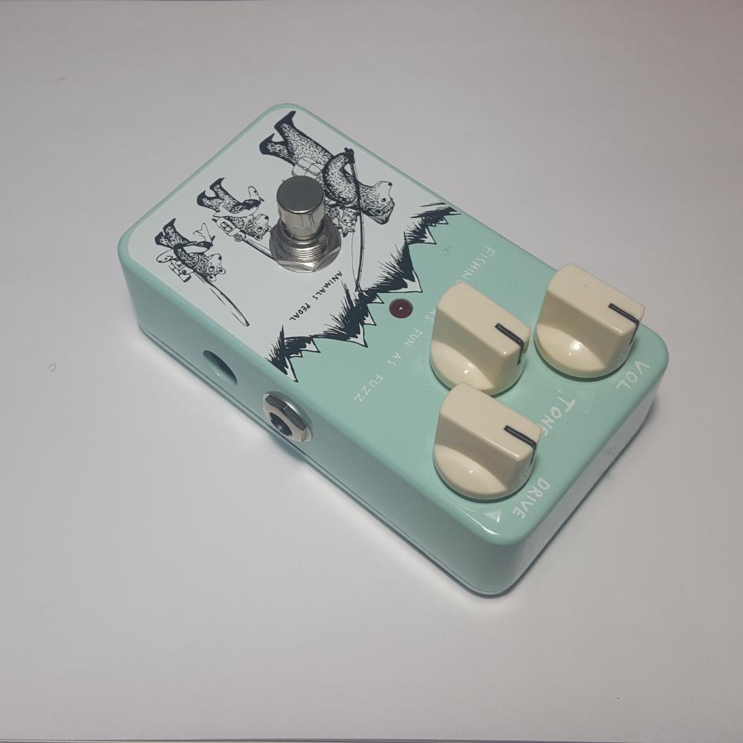 ギター ANIMALS PEDAL FISHING IS AS FUN AS FUZZ