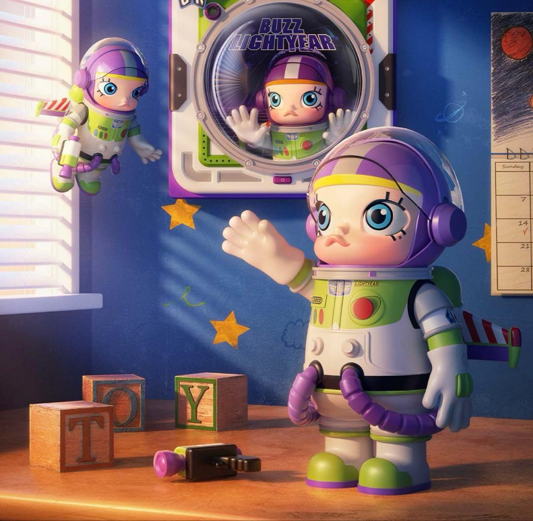 ポップマート Space Molly 400% バズライトイヤー - メルカリ